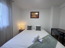Quiet Retreat for 7 in Loire