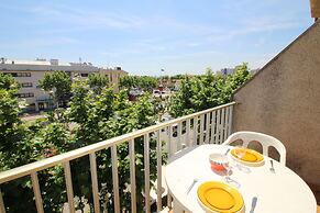 Studio in Empuriabrava Near Sandy Beach
