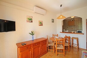 Studio in Empuriabrava Near Sandy Beach