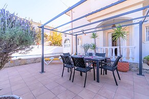Villa in Empuriabrava With Private Pool