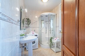 Villa in Empuriabrava With Private Pool