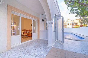 Villa in Empuriabrava With Private Pool