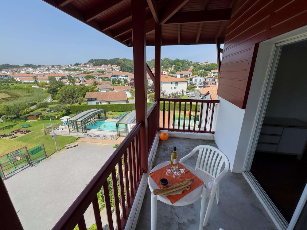 Apartment in Urrugne With Ocean Views