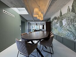 Stylish Home Base for Your Adventure
