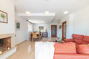 Villa in Empuriabrava With Private Pool