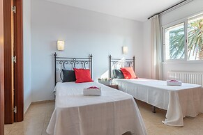 Villa in Empuriabrava With Private Pool