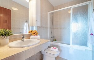 Villa in Empuriabrava With Private Pool