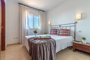 Villa in Empuriabrava With Private Pool