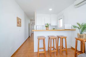 Affordable Beachfront Getaway for Couples