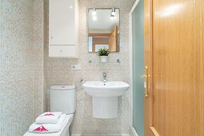 Apartment in Empuriabrava Near Sandy Beach