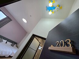 Six Kids Family B&B