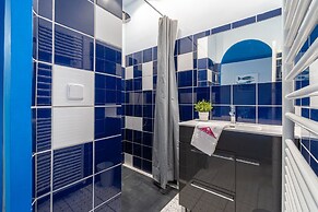Villa in Empuriabrava With Private Mooring
