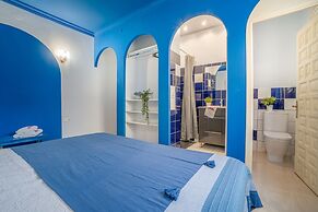Villa in Empuriabrava With Private Mooring