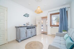 Villa in Empuriabrava With Private Mooring