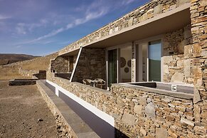 Orias Luxury Suites Kythnos