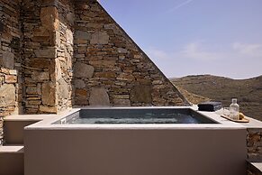 Orias Luxury Suites Kythnos