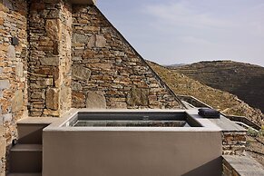 Orias Luxury Suites Kythnos