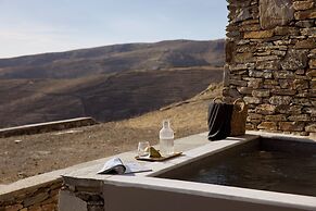 Orias Luxury Suites Kythnos