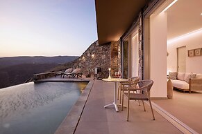 Orias Luxury Suites Kythnos