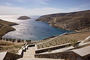 Orias Luxury Suites Kythnos