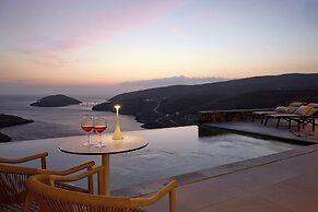 Orias Luxury Suites Kythnos