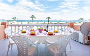 Beachfront Apartment in Empuriabrava With Pools