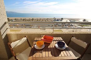 Studio in Empuriabrava With Sea Views