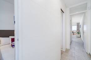 Beachfront Apartment in Empuriabrava