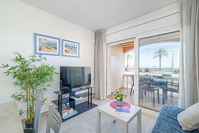 Apartment in Empuriabrava With Beach Access