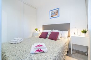 Apartment in Empuriabrava With Beach Access