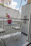 Urban Ceramic Apartment by GHH