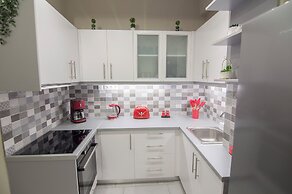 Urban Ceramic Apartment by GHH