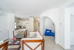 Apartment in Empuriabrava Near Beach