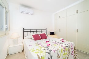 Apartment in Empuriabrava Near Beach