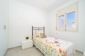Apartment in Empuriabrava Near Beach