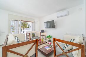 Apartment in Empuriabrava Near Beach