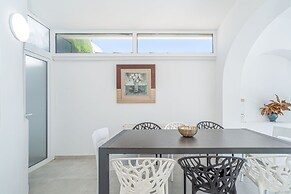 Apartment in Empuriabrava Near Beach