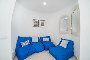 Apartment in Empuriabrava Near Beach