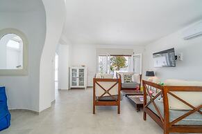 Apartment in Empuriabrava Near Beach