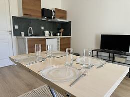 Apartment in Le Mans With Private Terrace