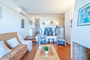 Beachfront Apartment in Empuriabrava With Pool