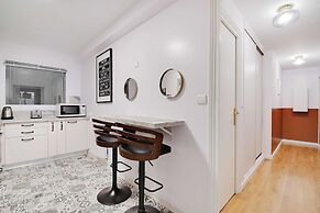 Charming Apartment -1br-4p- Arc de Triomphe