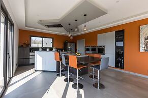 Villa in Saint-corneille With Private Jacuzzi