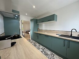Peaceful Home With Terrace & Parking