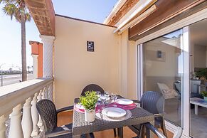 Apartment in Empuriabrava by the Beach