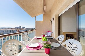 Top-floor Views in Empuriabrava
