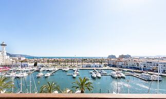 Top-floor Views in Empuriabrava
