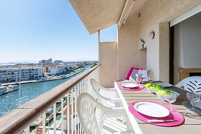 Top-floor Views in Empuriabrava