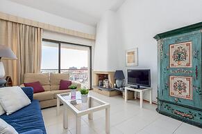 Top-floor Views in Empuriabrava
