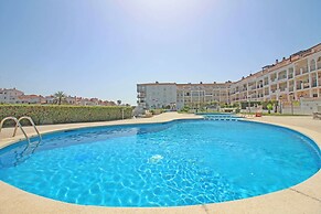 Apartment in Empuriabrava With Canal Views
